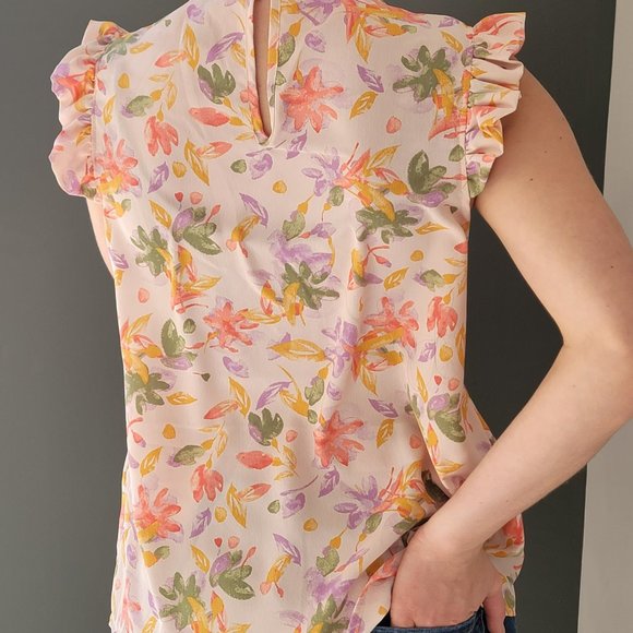 In Bloom Ruffle Sleeveless top - Picture 3 of 4